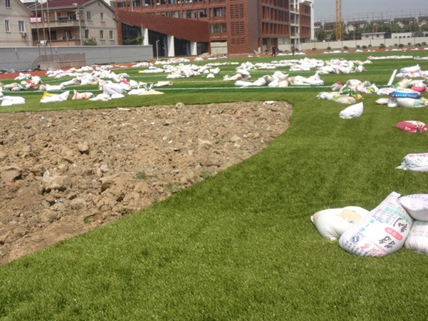 新款別克商務(wù)3.0L